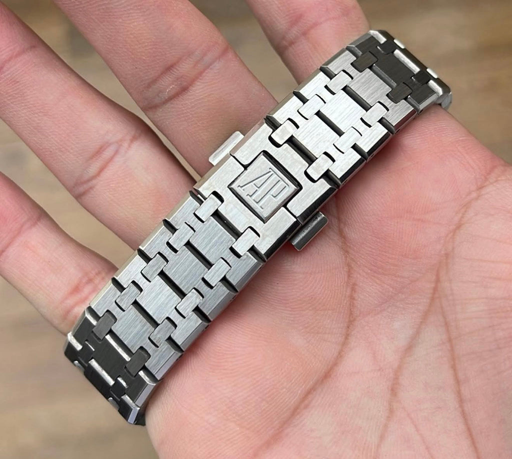 Audemars Piguet Royal Oak Silver 15500ST