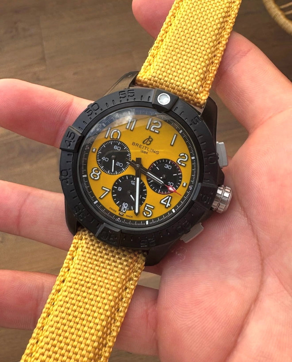 Breitling Avenger Chronograph 43